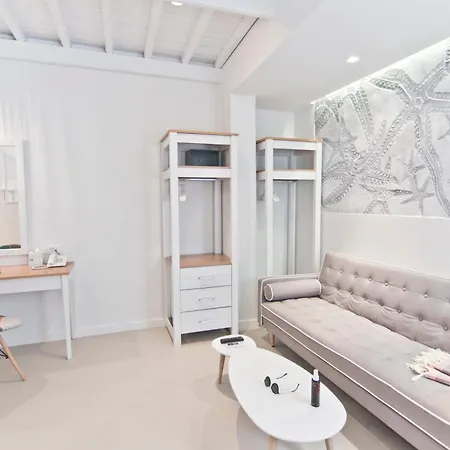 게스트하우스 Comfy 4*